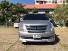 2011 Hyundai H-1 2.5 (ปี 08-17) Maesto Deluxe Van AT