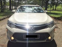 2016 Toyota Camry 2.5 (A) Hybrid Luxury Sedan / 1 CAREFUL OWNER / UNDER TOYOTA MALAYSIA WARRANTY