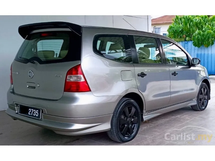 2011 Nissan Grand Livina Luxury MPV