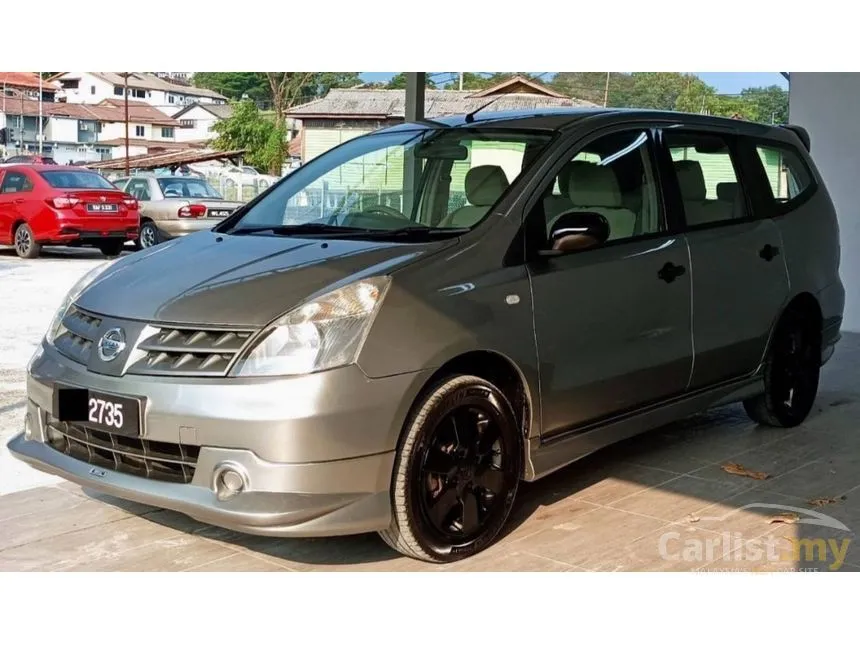 2011 Nissan Grand Livina Luxury MPV