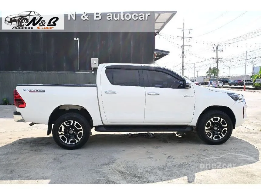 2022 Toyota HILUX REVO Prerunner Mid Double Cab Pickup