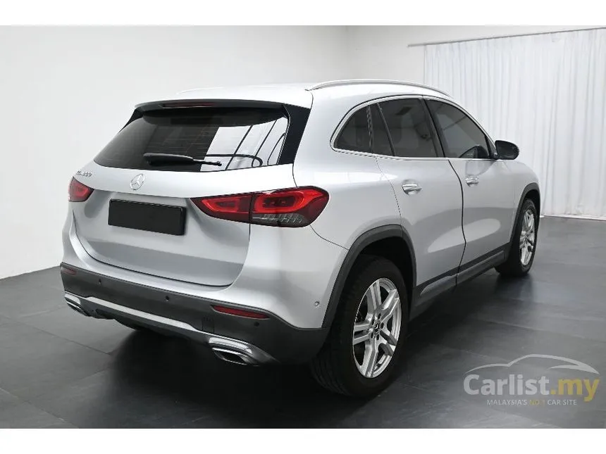 2022 Mercedes-Benz GLA200 Progressive Line SUV