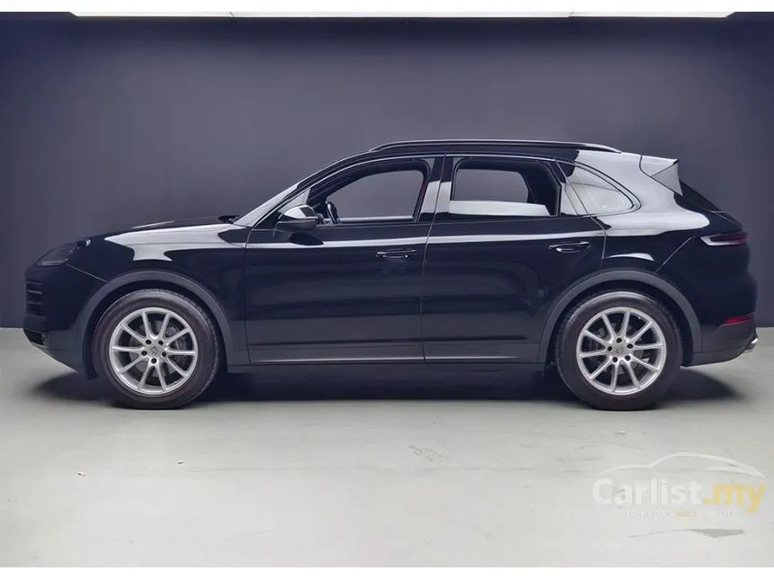 2023 Porsche Cayenne SUV