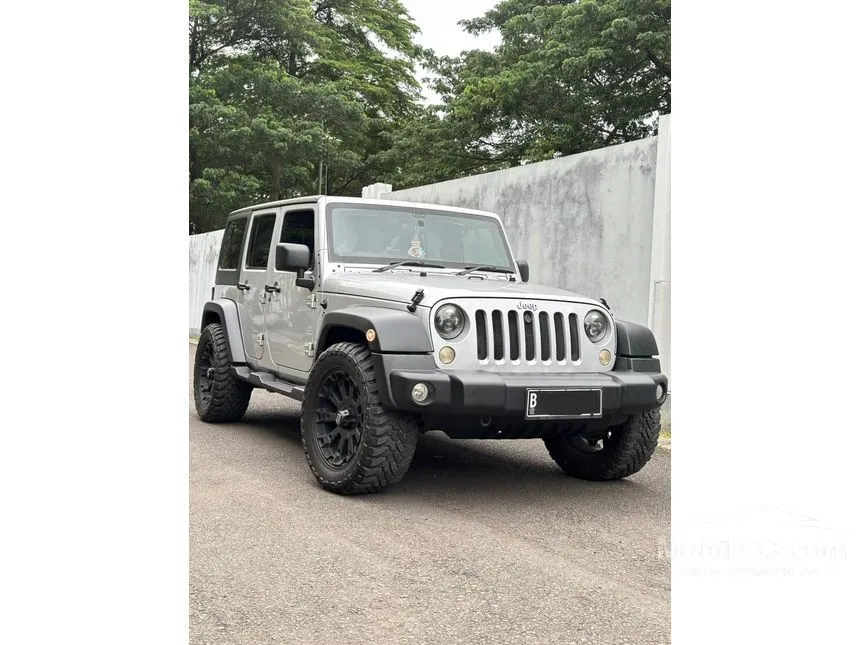 2011 Jeep Wrangler Sport Renegade Plus 4 Door SUV