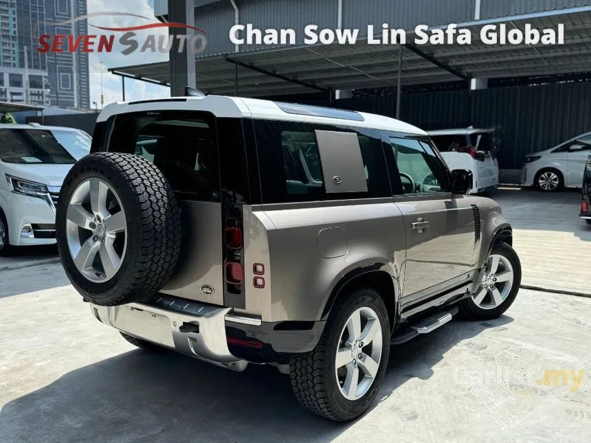 2022 Land Rover Defender 90 P300 SUV