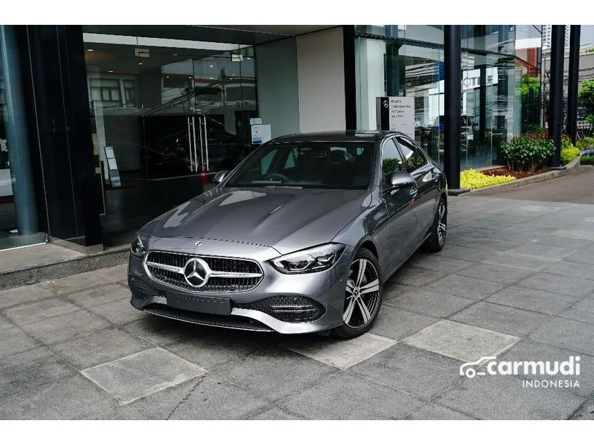 2023 Mercedes-Benz C200 Avantgarde Line Sedan