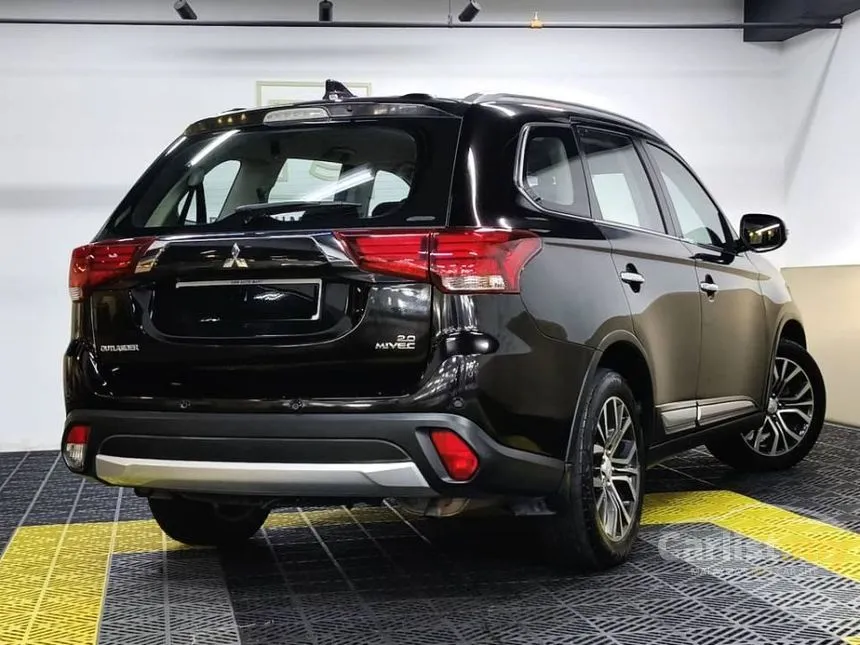 2017 Mitsubishi Outlander SUV