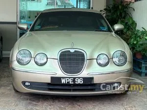 2005 Jaguar S-Type 2.5 Luxury SWB Sedan
