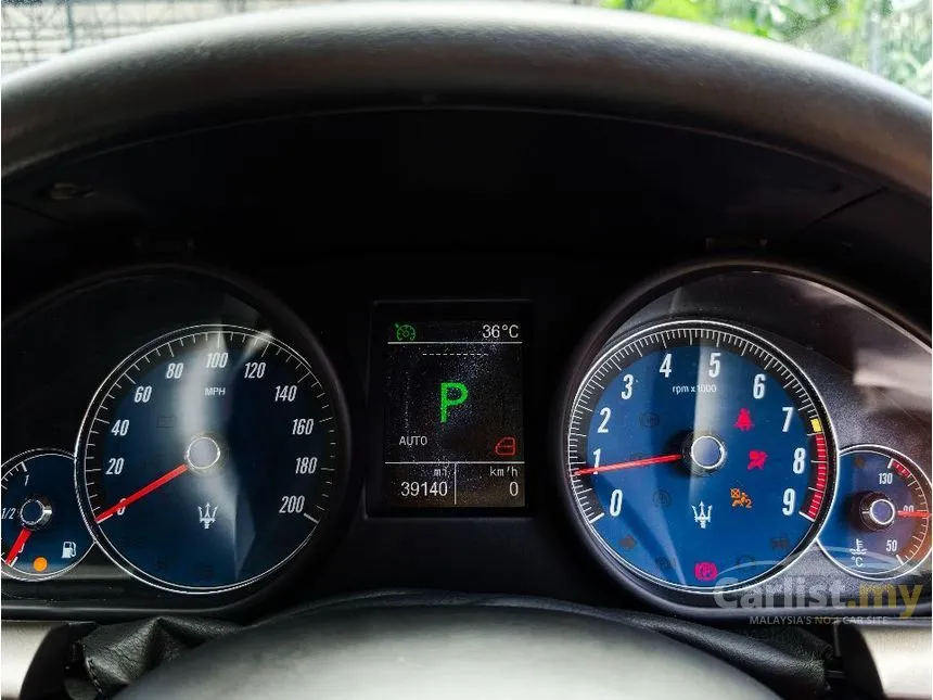 2010 Maserati GranTurismo Coupe