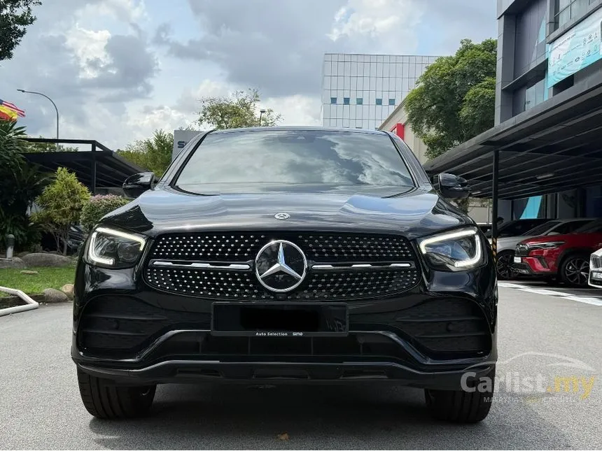 2022 Mercedes-Benz GLC300e 4MATIC Coupe