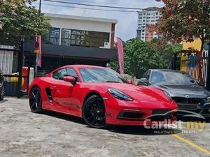 2022 Porsche 718 2.0 Cayman Coupe
