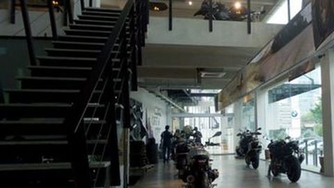 Flagship Store 3S BMW Motorrad Resmi Beroperasi