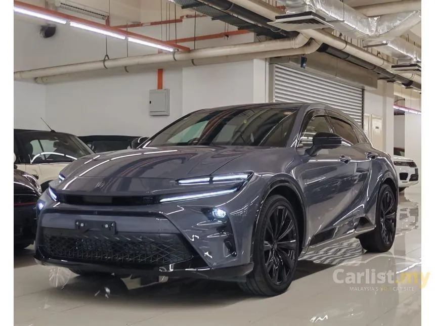 2024 Toyota Crown Sport Z PHEV SUV