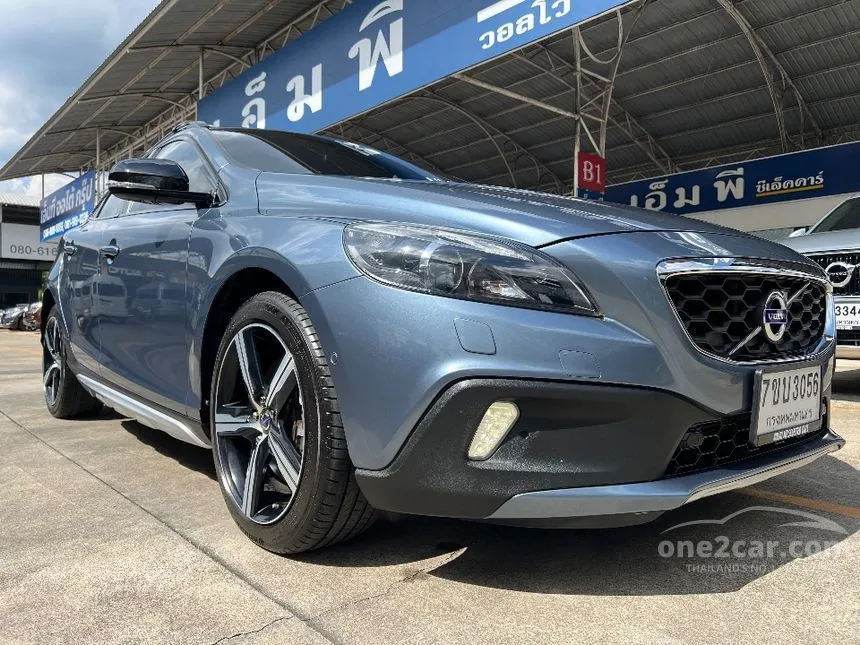 2016 Volvo V40 T5 S Wagon