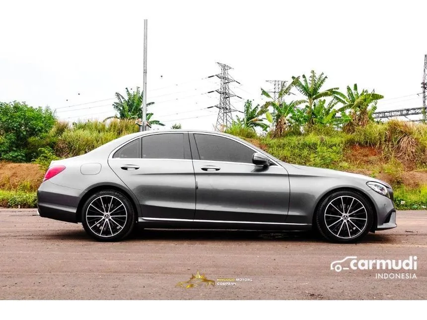 2019 Mercedes-Benz C200 EQ Boost Sedan