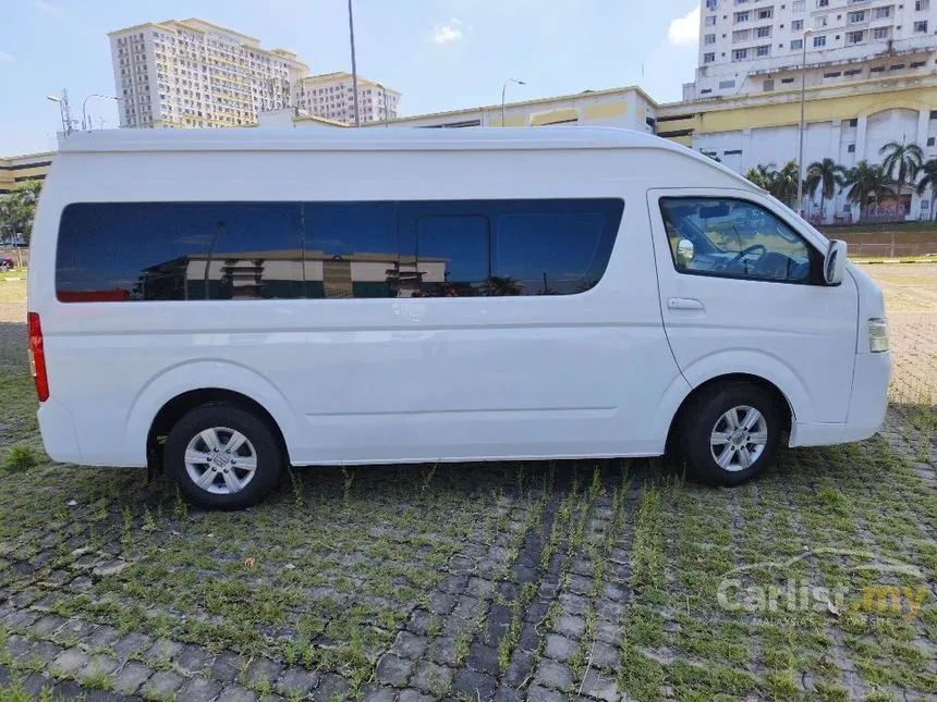 2016 Foton View High Roof Window Van