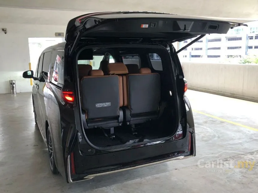 2024 Toyota Vellfire Z Premier MPV