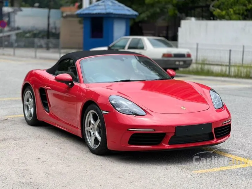 2021 Porsche 718 Boxster Convertible