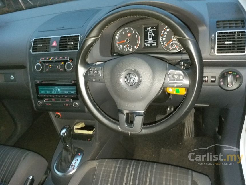 2012 Volkswagen Cross Touran MPV
