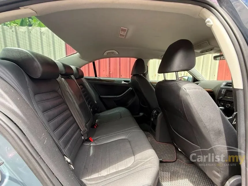 2017 Volkswagen Jetta TSI Highline Sedan
