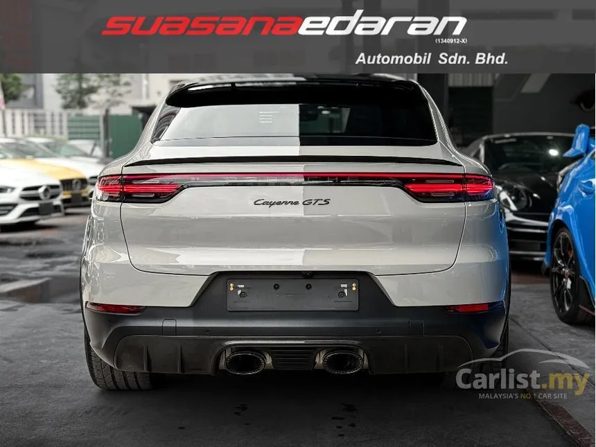 2022 Porsche Cayenne GTS Coupe