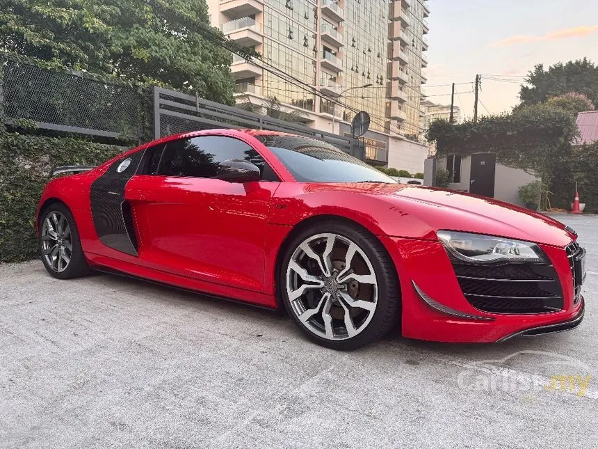 2010 Audi R8 Quattro FSI Coupe