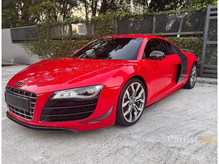 2010 Audi R8 Quattro FSI Coupe