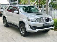 2014 Toyota Fortuner 2.5 G TRD Sportivo VNT (A) - DIESEL