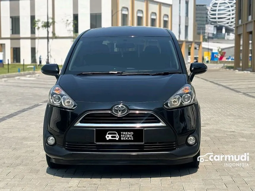 2018 Toyota Sienta V MPV