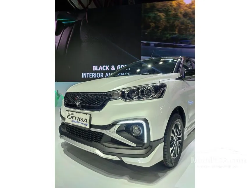 Jual Mobil Suzuki Ertiga 2024 Hybrid Cruise 1.5 di DKI Jakarta Automatic MPV Putih Rp 238.000.000