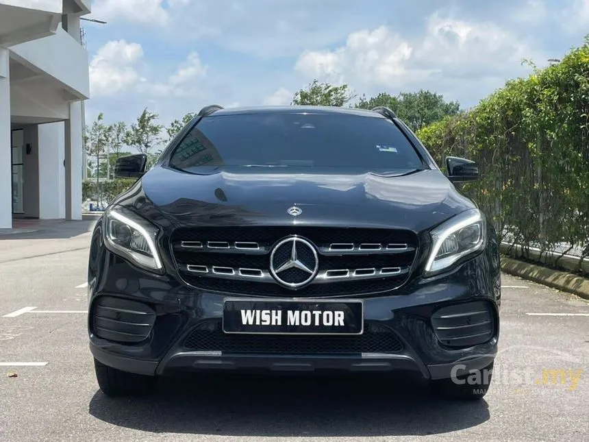 2018 Mercedes-Benz GLA250 4MATIC AMG Line SUV