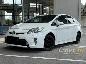 2013 Toyota Prius 1.8 Luxury Hatchback