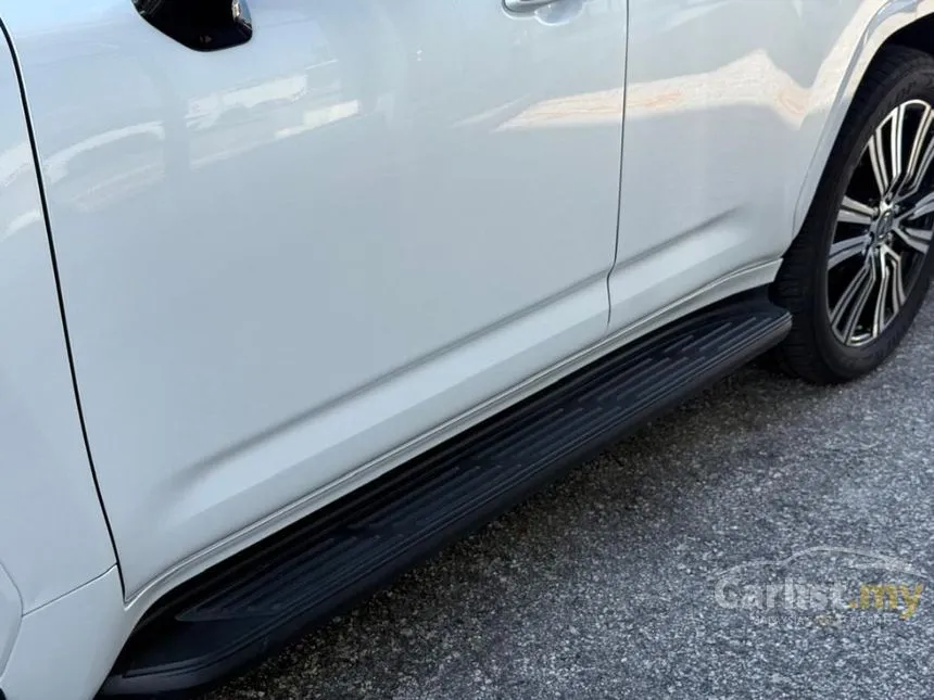 2024 Lexus LX 600 7 seater SUV