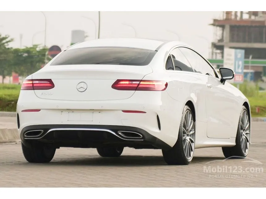 2017 Mercedes-Benz E300 AMG Line Coupe