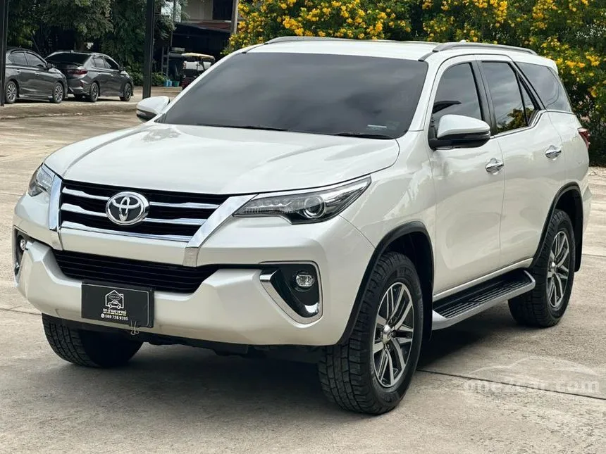 2018 Toyota FORTUNER V SUV
