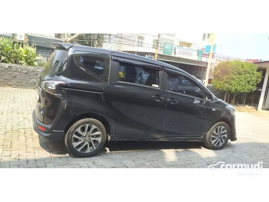 2017 Toyota Sienta Q MPV