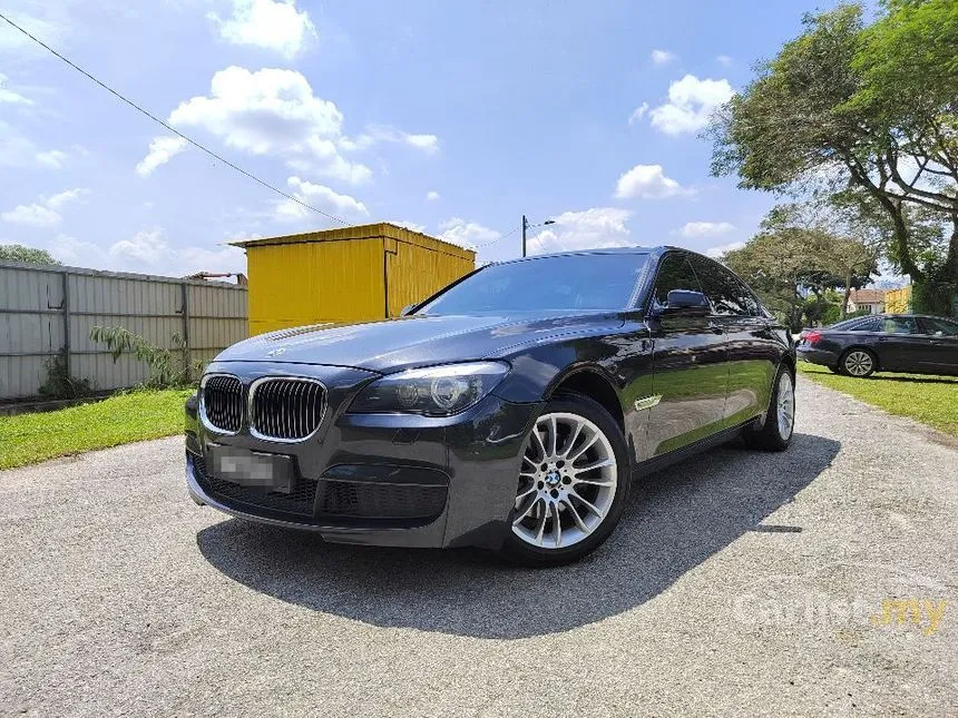 2011 BMW 740Li Sedan