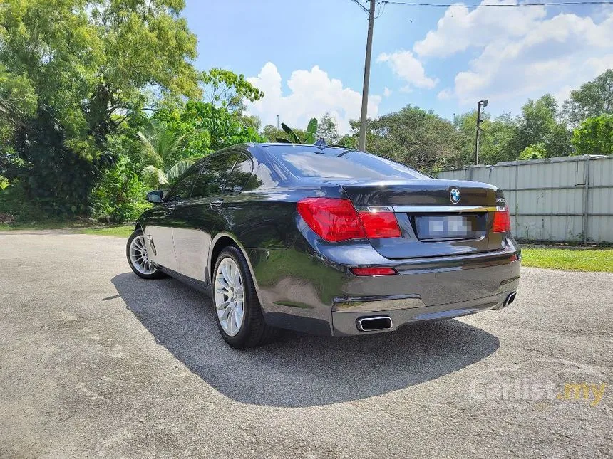2011 BMW 740Li Sedan
