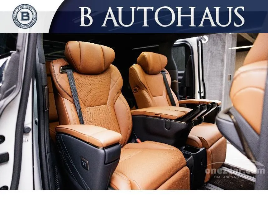 2025 Toyota Vellfire HEV Van