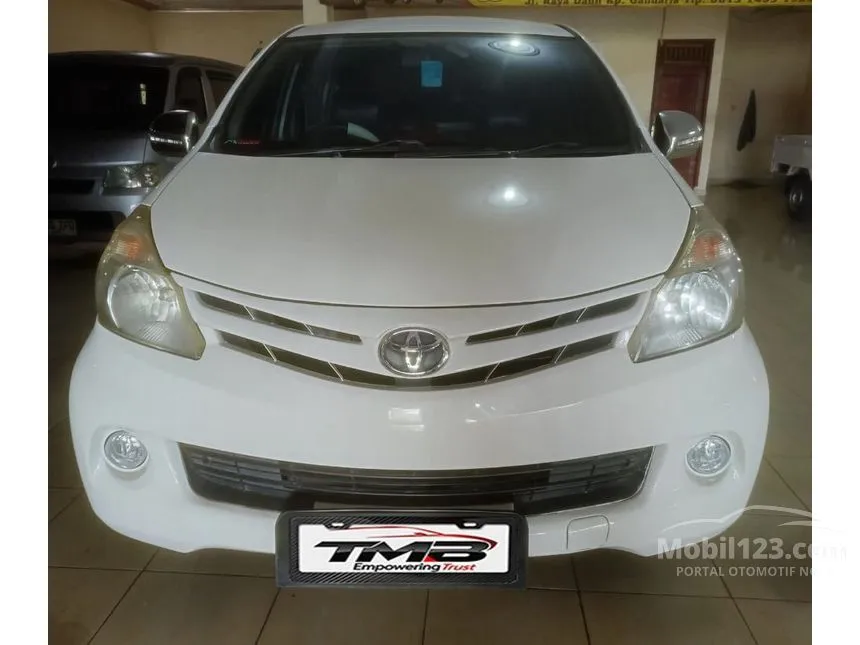 2015 Toyota Avanza E MPV