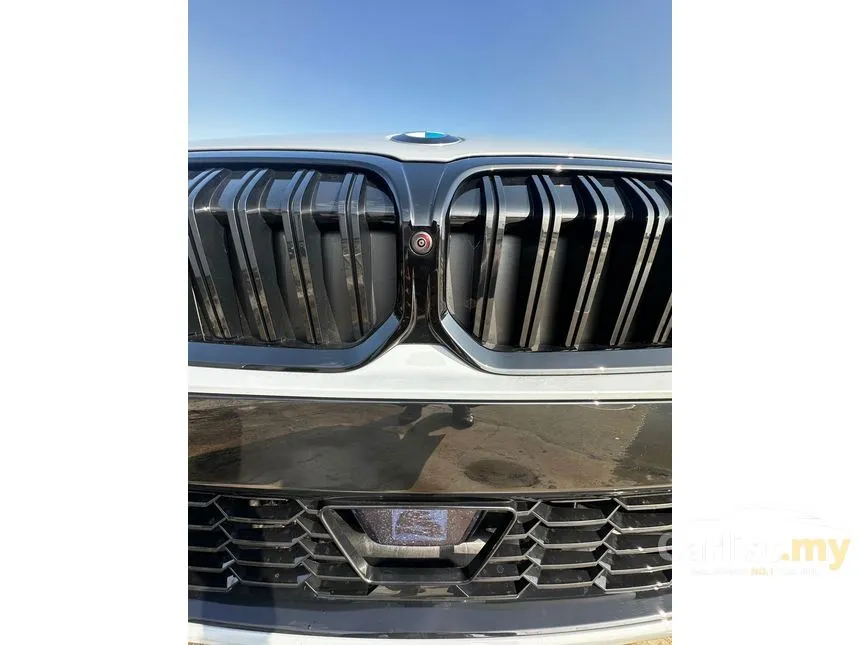 2025 BMW 330Li M Sport Sedan