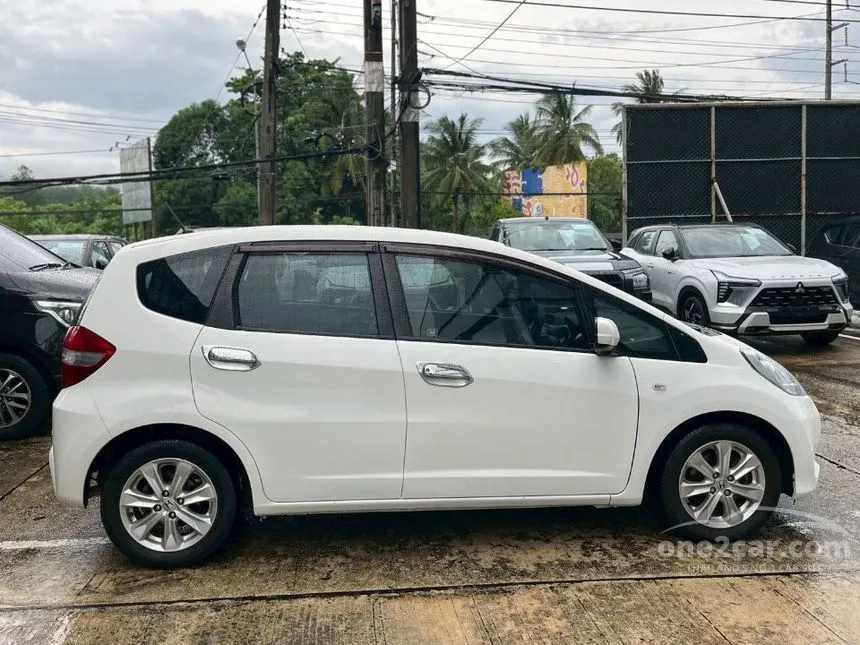 2012 Honda JAZZ V Active Plus (SRS) Hatchback