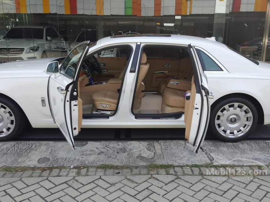 Jual Mobil  Rolls  Royce  Ghost 2012 V12 6 6 di DKI Jakarta 