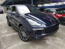 2015 Porsche Cayenne 3.0 Diesel SUV Dark Blue