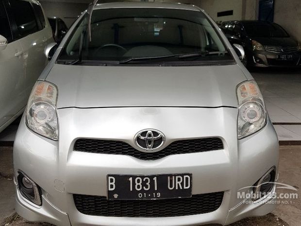  Toyota  Yaris  Mobil  Tahun  2013  2013  bekas dijual di 