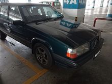 1996 Volvo 940 2.3 GL Sedan