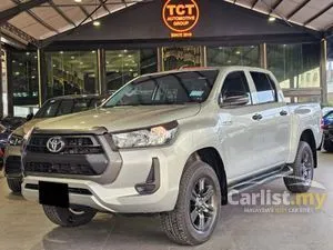 2025 Toyota Hilux 2.4 E Dual Cab Pickup