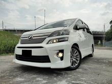 2015 Toyota Vellfire golden eye **sunroof ,Home Theater System ,CNY PROMOTION 1 yrs warranty