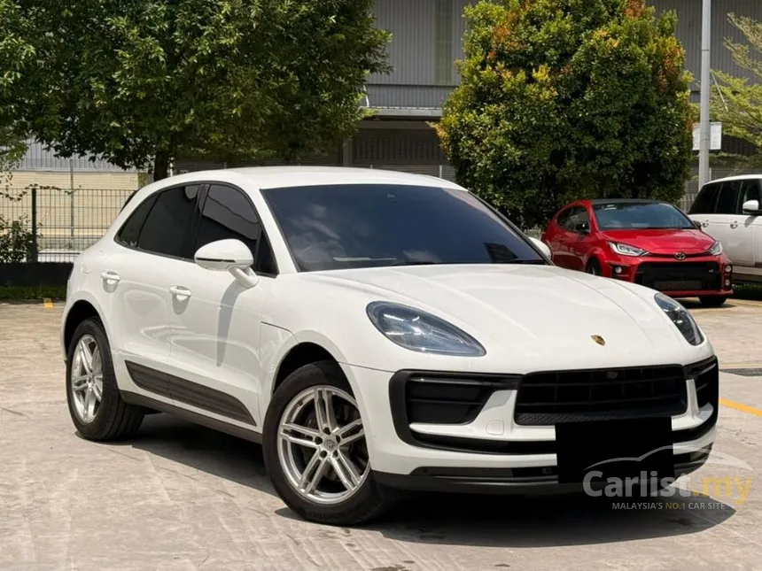 2024 Porsche Macan SUV