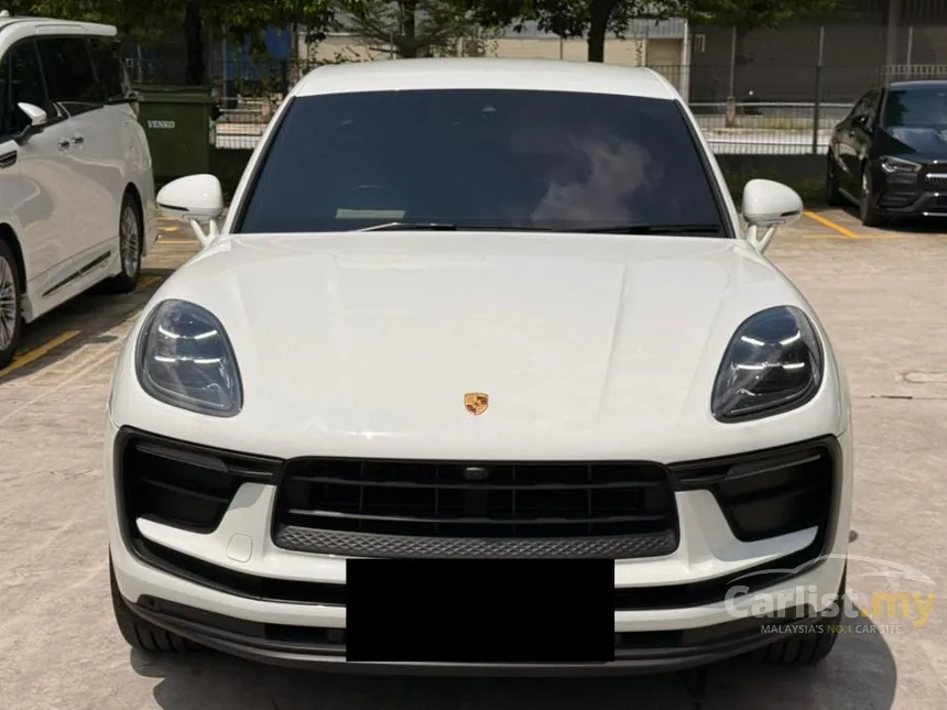 2024 Porsche Macan SUV